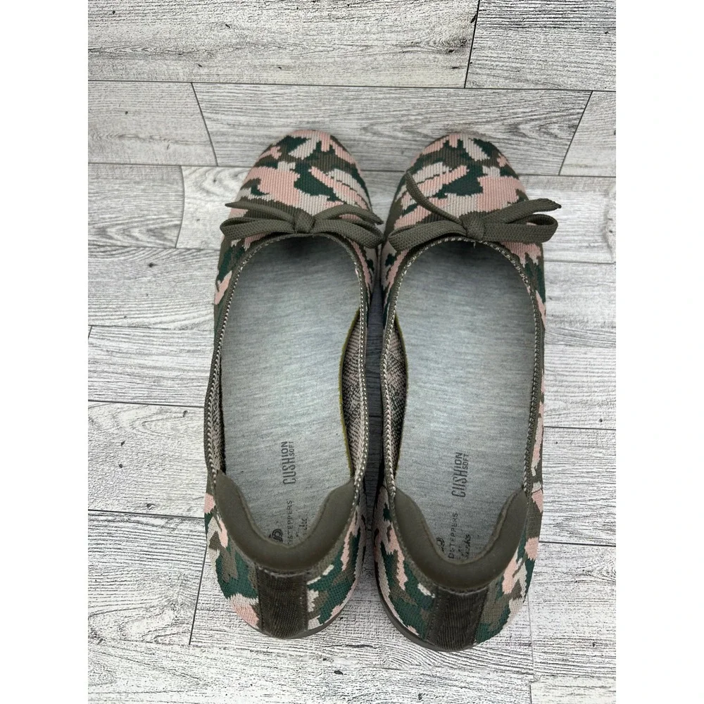 Clarks Women Camo Ballet Flats Pink Green‎ Brown Bow Slip On Shoes Size 8M